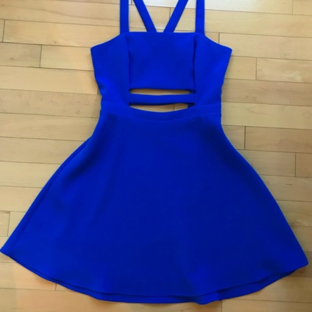 Express vibrant blue cutout cocktail dress size 2